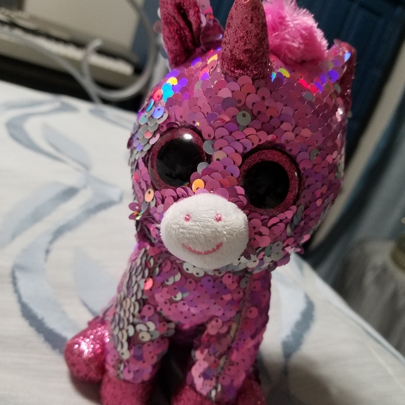 Ty Flippables™ Sparkle Pink Sequin Unicorn, Regula - Picture 2 of 11